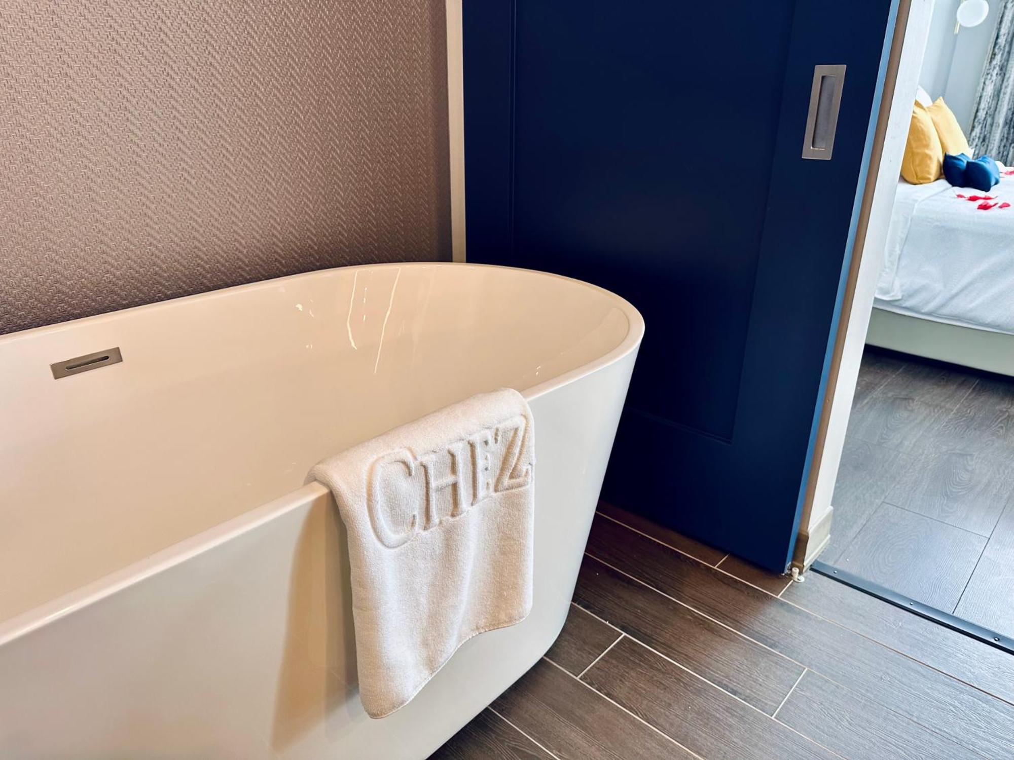 Chez Hotel Арлингтън Хайтс Екстериор снимка
